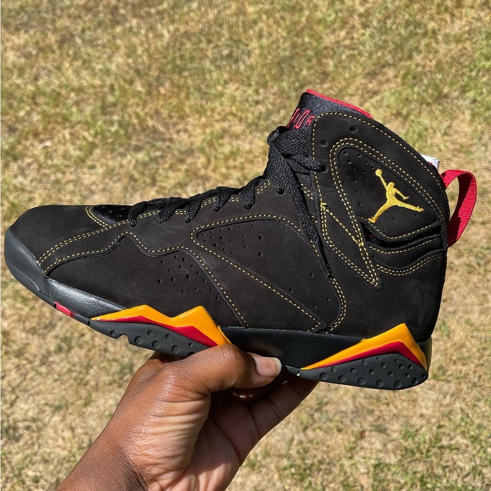 Jordan Black and Red Sneakers worn once